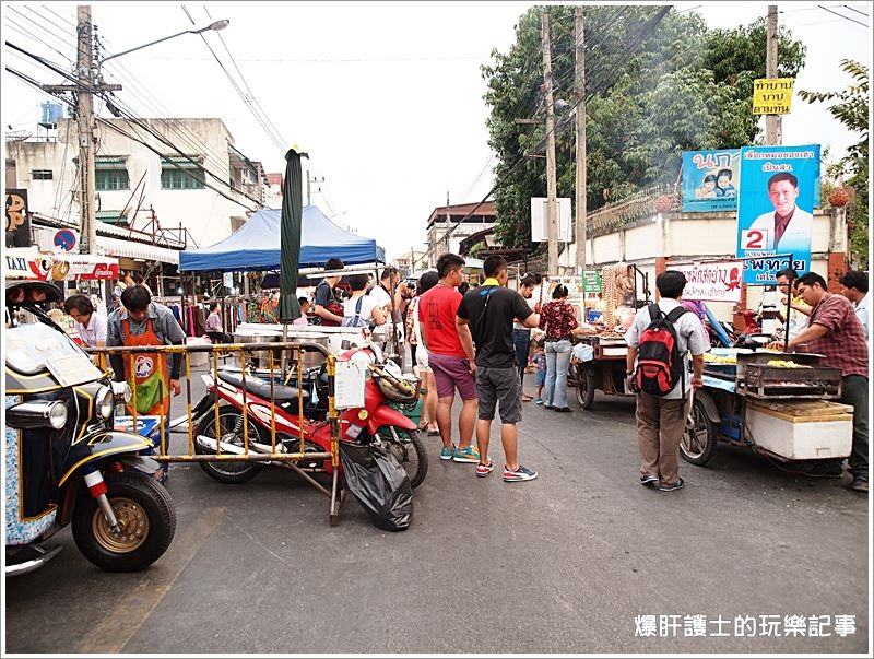 【泰國清邁】Chiang Mai Wualai road & Saturday Walking Street週六步行街逛到腿軟、買到手軟的週末市集 - nurseilife.cc