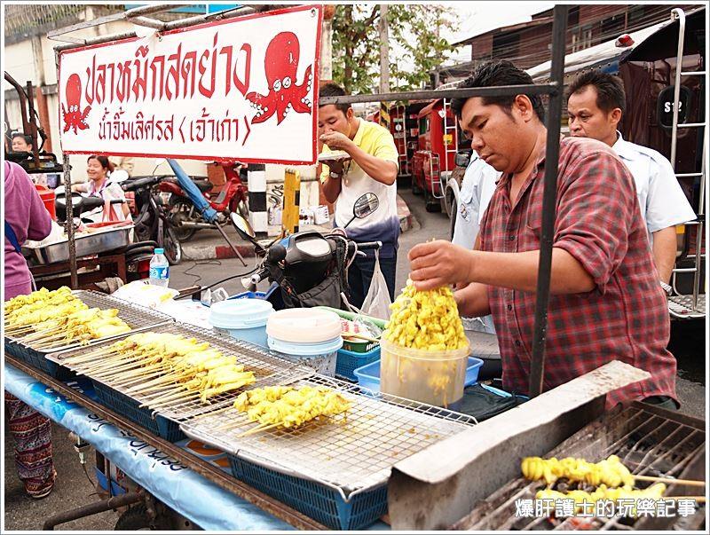 【泰國清邁】Chiang Mai Wualai road & Saturday Walking Street週六步行街逛到腿軟、買到手軟的週末市集 - nurseilife.cc