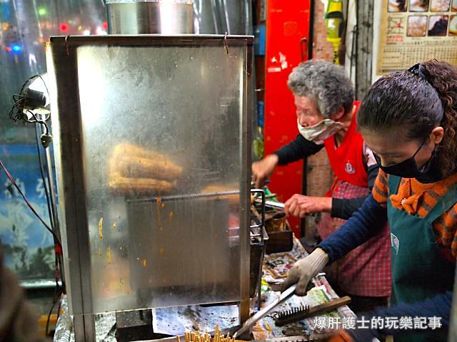 【嘉義美食】阿婆烤玉米 現點現烤平均等待一小時的排隊點心 - nurseilife.cc