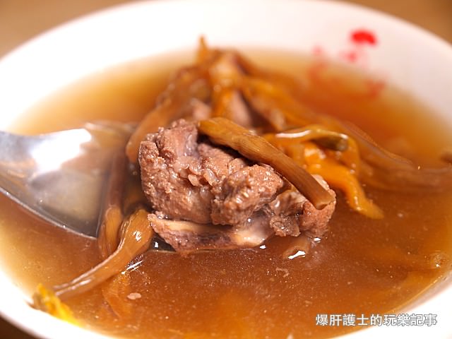 【嘉義美食】噴水雞肉飯 偏貴的雞肉名店 - nurseilife.cc