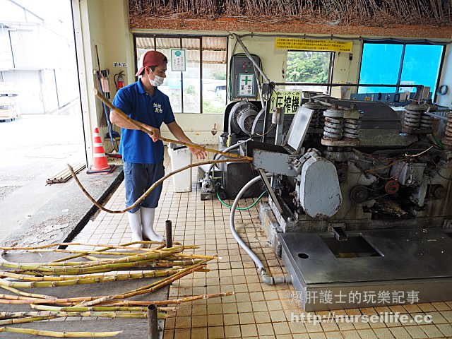 【沖繩】オキハム 黑糖觀光工廠 體驗做黑糖、免費吃手作黑糖的好地方 - nurseilife.cc