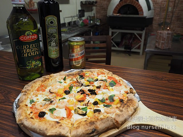 【台北美食】Papa Vito Pizzeria 饌義德天母披薩 天母第一好吃又便宜的披薩 沒吃過白來天母了！ - nurseilife.cc