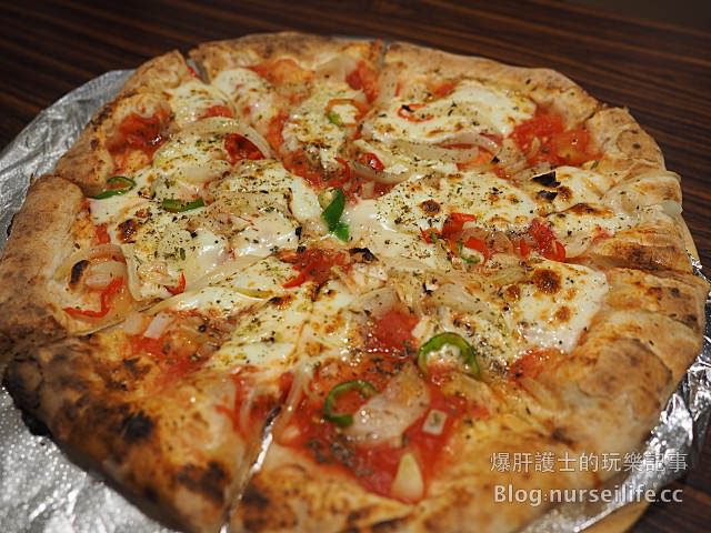 【台北美食】Papa Vito Pizzeria 饌義德天母披薩 天母第一好吃又便宜的披薩 沒吃過白來天母了！ - nurseilife.cc