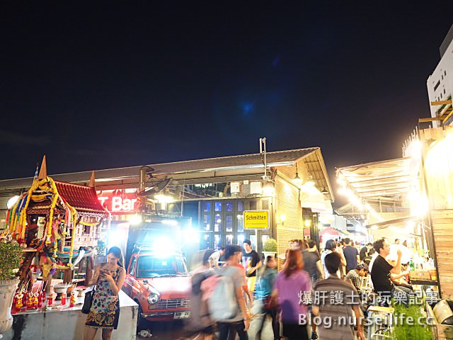 【曼谷旅遊】500個攤位！逛到腿軟、吃到撐的火車夜市 Talad Rot Fai train market - nurseilife.cc