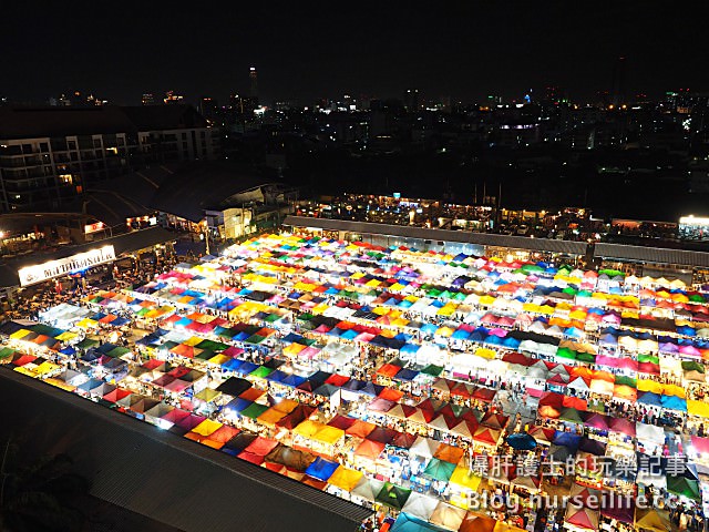 【曼谷旅遊】500個攤位！逛到腿軟、吃到撐的火車夜市 Talad Rot Fai train market - nurseilife.cc