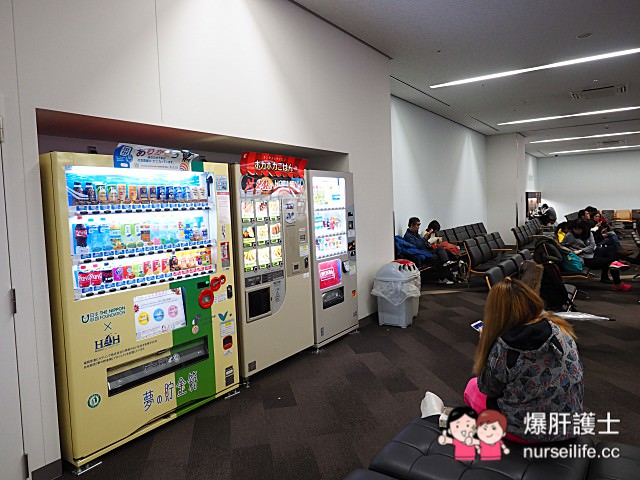 福岡機場 一樓有販賣熱門電器免稅的7-11，入關有一蘭、一風堂、酒類、零食超多的免稅店，超好逛！ - nurseilife.cc