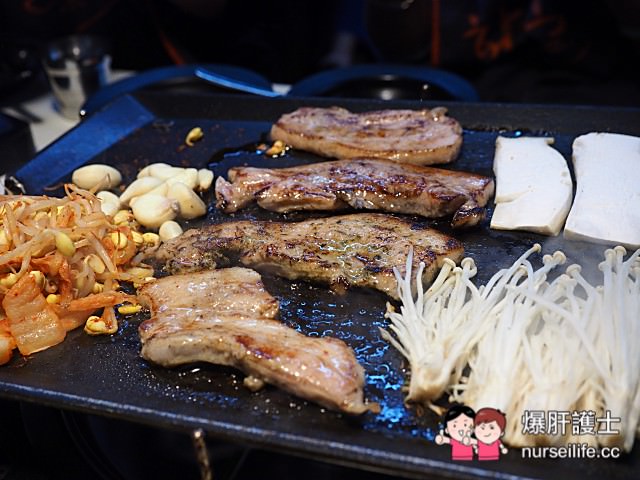 【台北美食】韓國第一品牌 八色烤肉 免動手！專人燒烤，八種口味五花肉一次滿足！ - nurseilife.cc