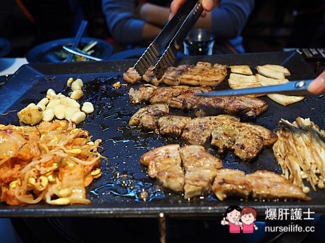 【台北美食】韓國第一品牌 八色烤肉 免動手！專人燒烤，八種口味五花肉一次滿足！ - nurseilife.cc