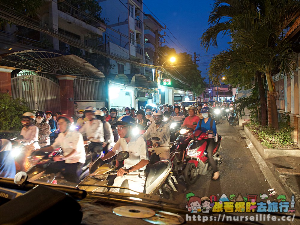 越南、胡志明市｜濱城市場Ben Thanh Market 白天市集、晚上夜市在此體驗當地生活的縮影 - nurseilife.cc