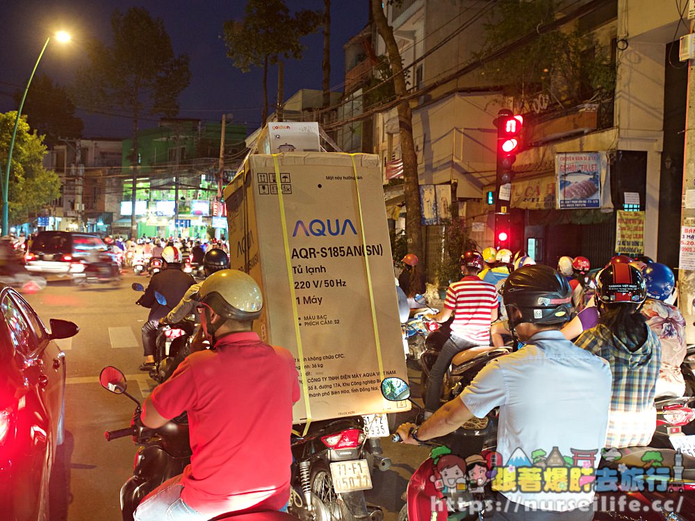 越南、胡志明市｜濱城市場Ben Thanh Market 白天市集、晚上夜市在此體驗當地生活的縮影 - nurseilife.cc