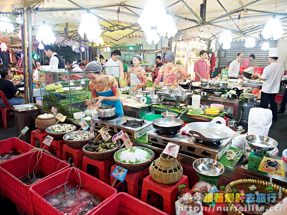 越南、胡志明市｜濱城市場Ben Thanh Market 白天市集、晚上夜市在此體驗當地生活的縮影 - nurseilife.cc