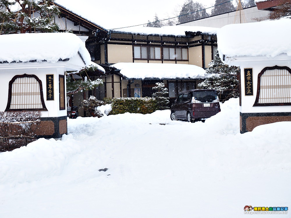 岐阜、高山｜冬季的高山老街．在大雪紛飛的街上尋覓熟悉的和牛香氣 - nurseilife.cc