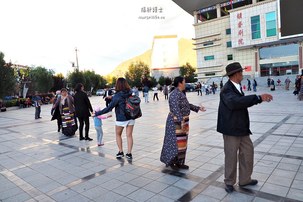 中國、西藏｜越過山丘．探訪西藏第一座宮殿與文成公主的聖泉 - nurseilife.cc