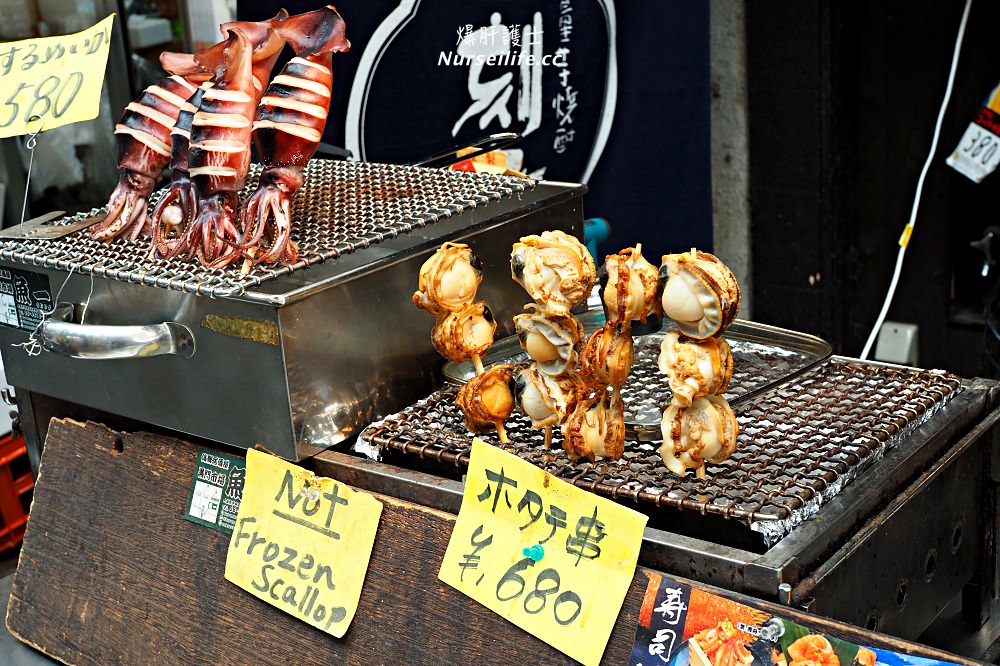 大阪黑門市場：海鮮丼、壽司、黑毛和牛、烤龍蝦、新鮮哈密瓜，吃飽吃滿再離開！ - nurseilife.cc