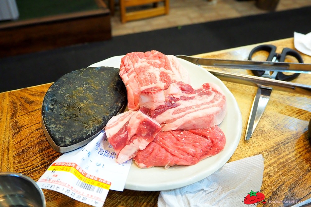 釜山｜맛찬들왕소금구이．吃韓式烤肉店想要巧遇韓星歐巴就要來這一家！ - nurseilife.cc