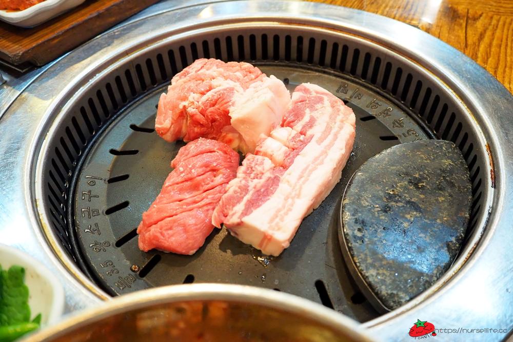 釜山｜맛찬들왕소금구이．吃韓式烤肉店想要巧遇韓星歐巴就要來這一家！ - nurseilife.cc