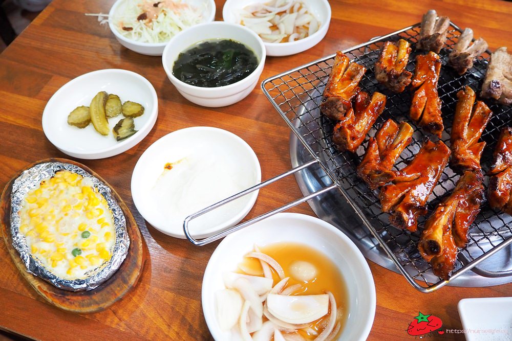 釜山｜西面人氣美食쪽쪽갈비炭烤排骨，獨特醬香令人吮指回味吃手手… - nurseilife.cc