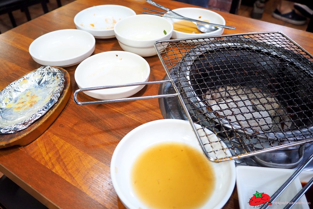 釜山｜西面人氣美食쪽쪽갈비炭烤排骨，獨特醬香令人吮指回味吃手手… - nurseilife.cc