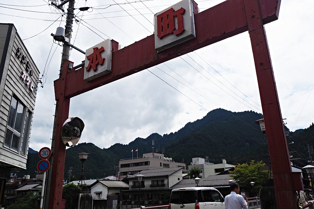 郡上八幡城下町散策：體驗食物模型的發源地，原來日本的中元普渡超歡樂！ - nurseilife.cc