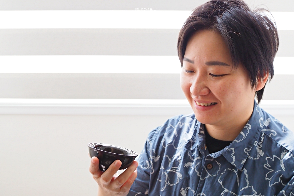 芳茲生技 日月養生滴雞精｜好喝順口又零脂肪、零膽固醇、無腥味、常溫保存，使用產銷履歷紅羽土公雞高蛋白質滴雞精！ - nurseilife.cc