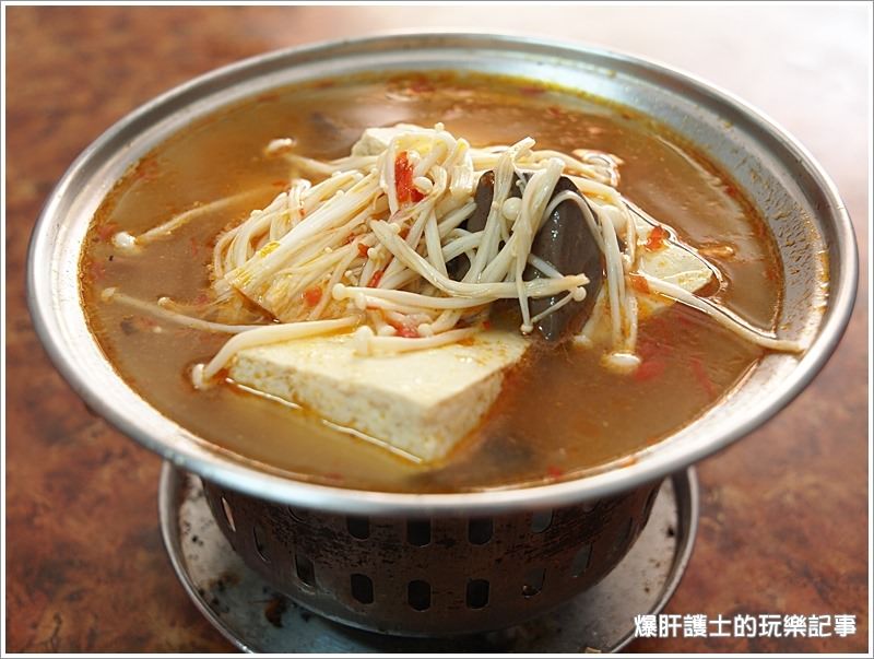 【苗栗泰安】洪台玉臭豆腐 豆腐嫩、豆花滑 - nurseilife.cc