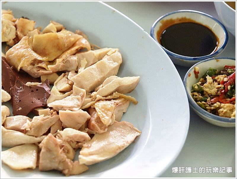 【清邁美食】泰國清邁必吃的發清海南雞飯，皇室綠碗公加持晚來吃不到!เกียรติโอชา (Kiat Ocha) - nurseilife.cc